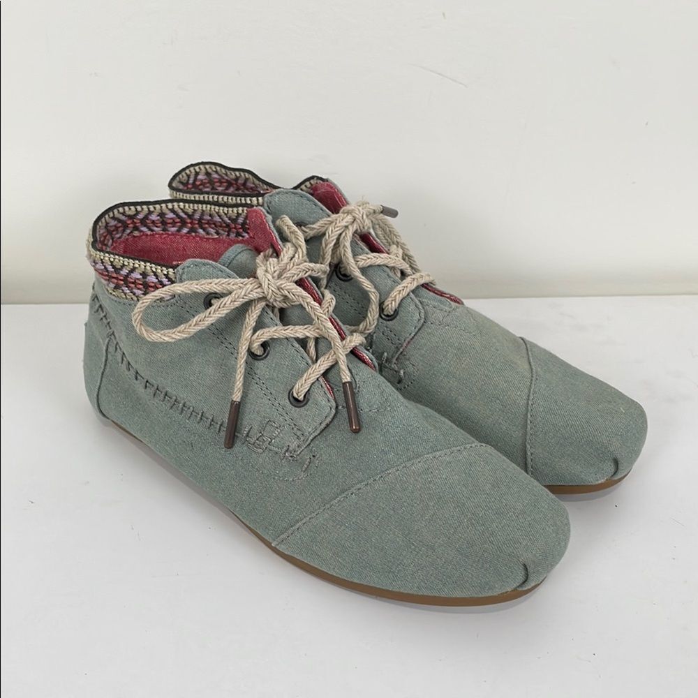 Toms Women's 9 Ankle Moccasins Blue Lace Up Shoes Ankle Western Alpargata